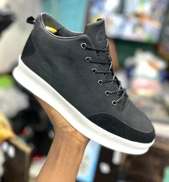 Basket homme
