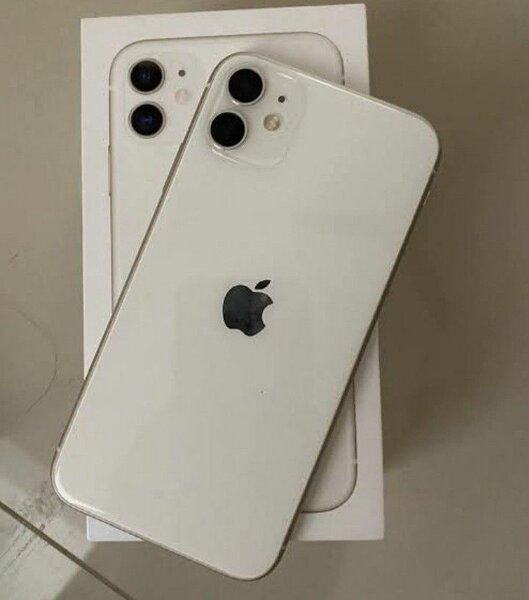 iPhone 11pro max UK use