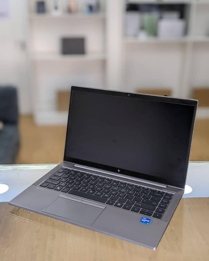 HP ZBook Firefly