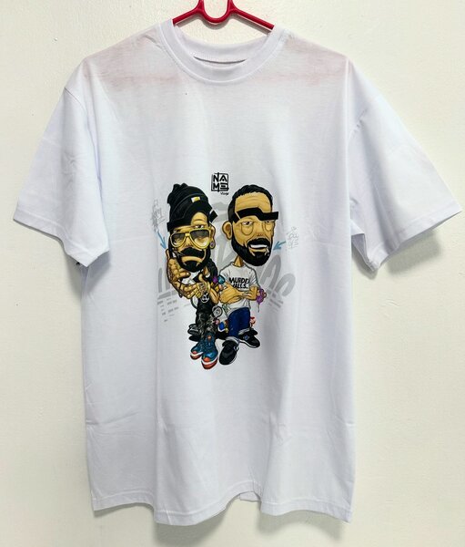 GRAPHIC TEES