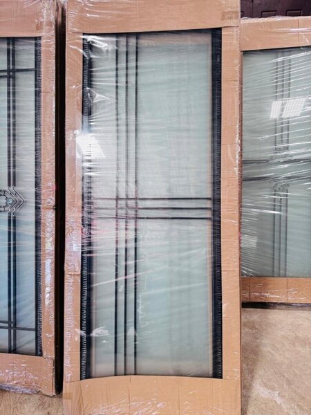 GLASS WASHROOM DOOR
