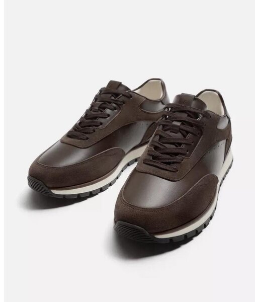 Chaussures en cuir marron 44