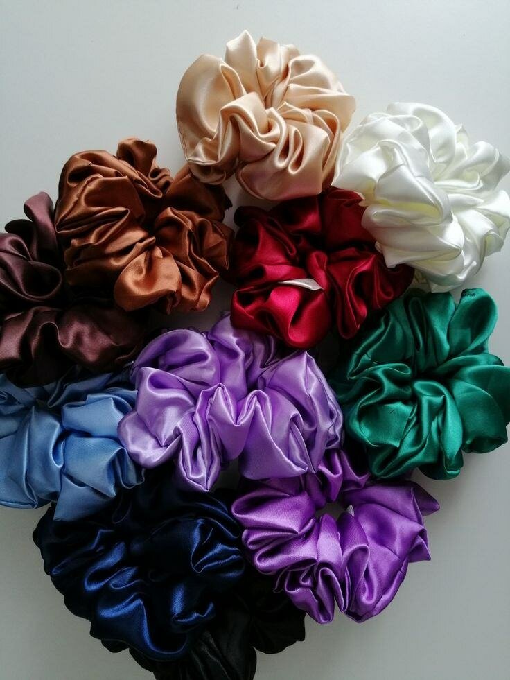 Chouchous colorés en soie satin