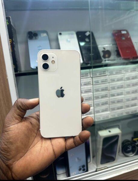 iPhone 12