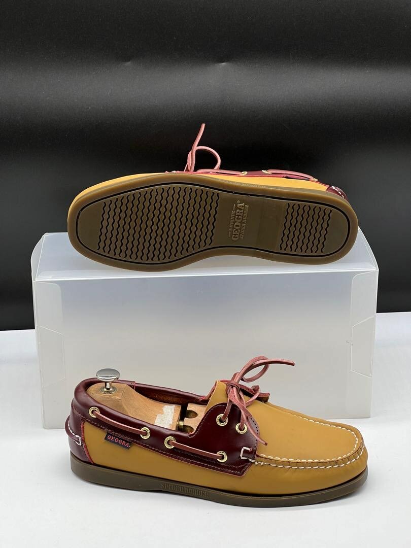 Chaussures bateau pour hommes