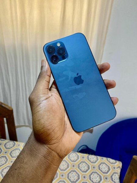 IPHONE 12 PRO MAX