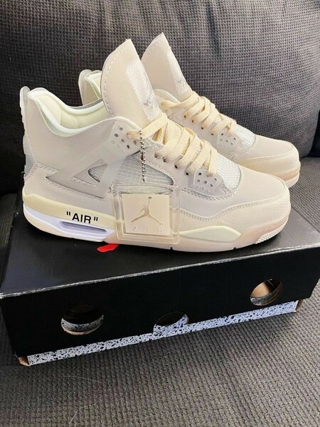 Nike Jordan 4