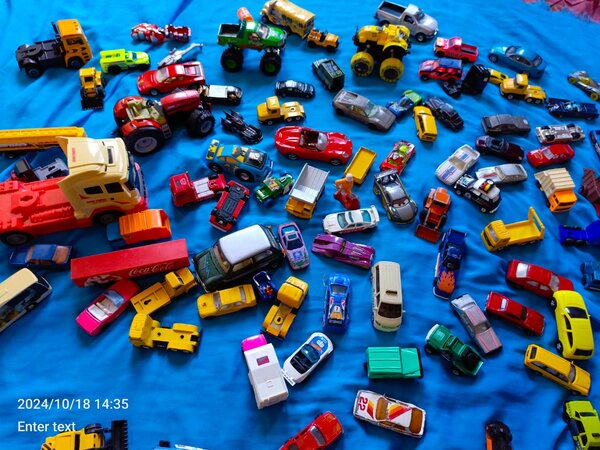 Metal toy cars