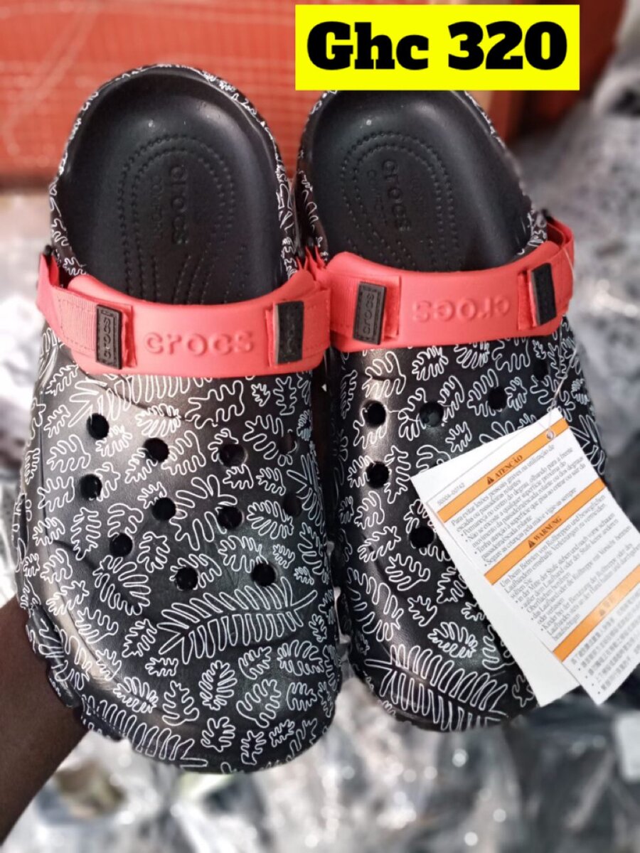 Designal Crocs