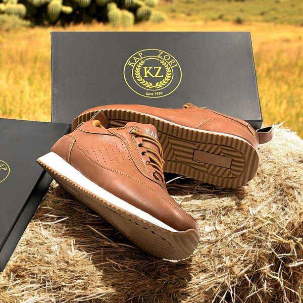 FASHION SNEAKERS