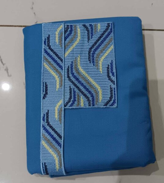 Tissu brodé ethnique élégant