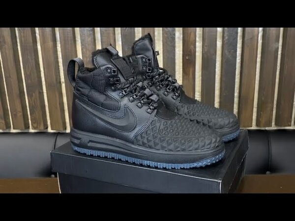 Lunar Airforce 1