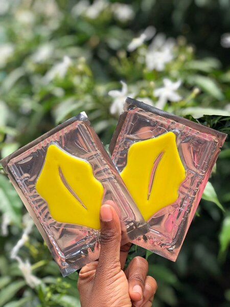 Lip mask