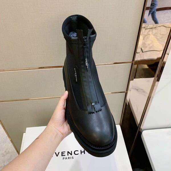 Chaussure Givenchy