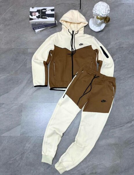 Pull Nike