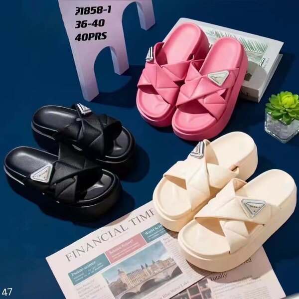 Sandales