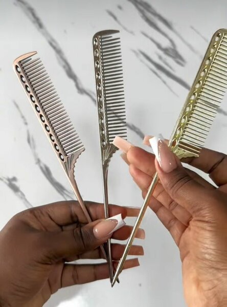 Metal rat tail comb