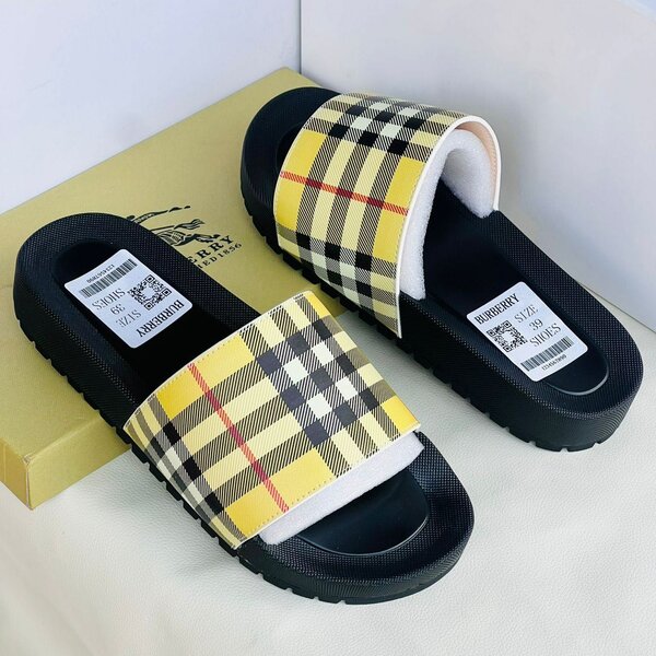 Unisex slides
