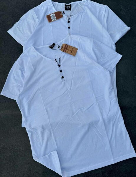 Tee-shirts et complet