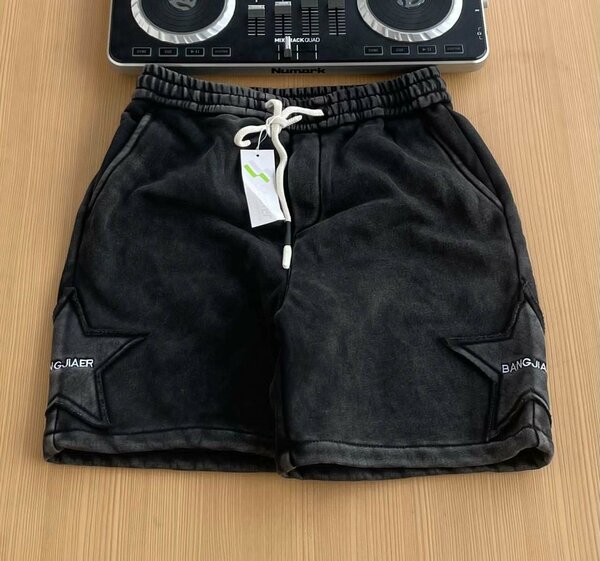 Very heavy shorts