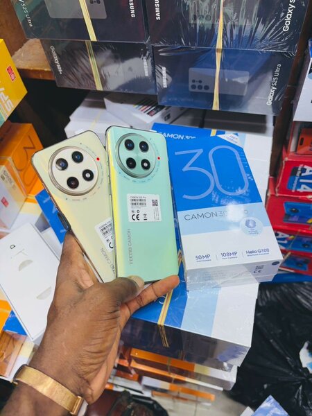Tecno Camon 30 S pro