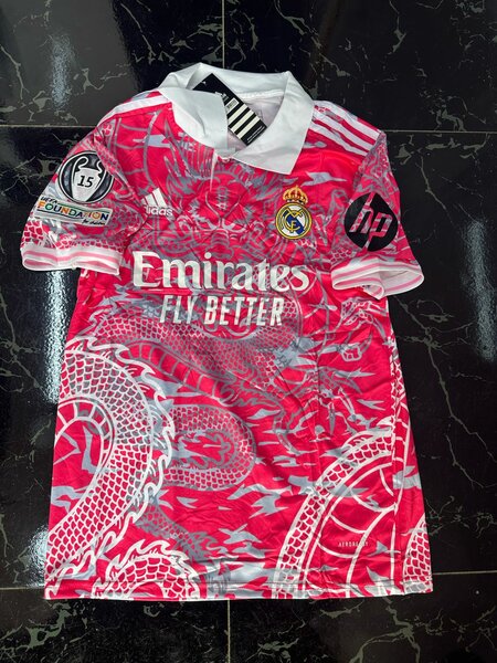 Maillots de real