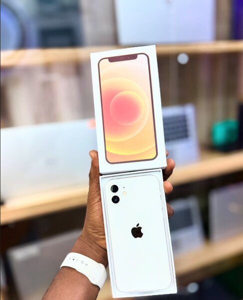 iPhone 12