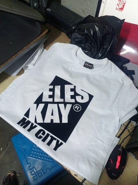 T shirt