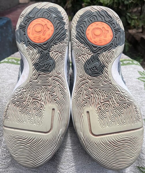 NikeKD Trey 5 IX 'Pure Platine