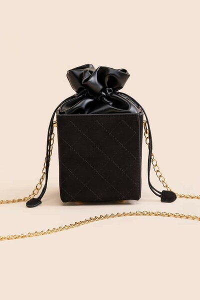 VICKI QUILTED CHAIN BOX