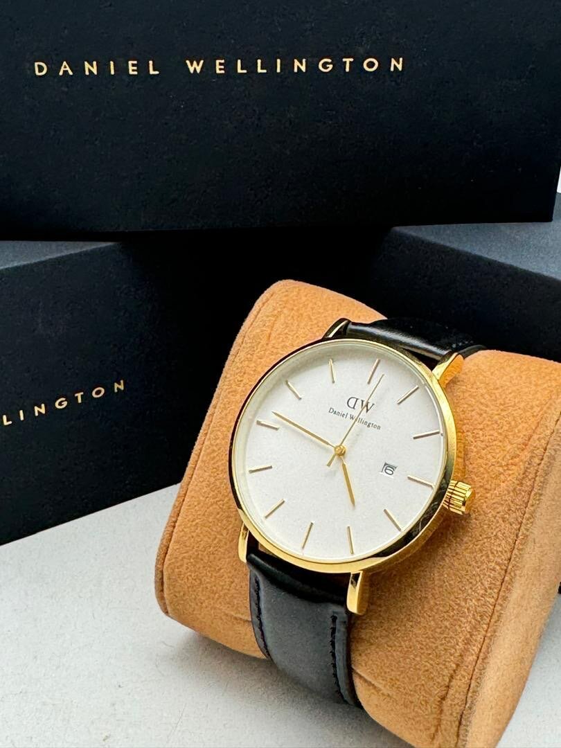 Mens watch