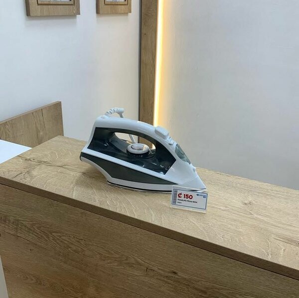 Homelife steam iron