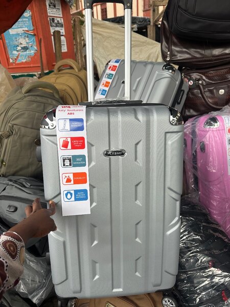 Valise moins grand