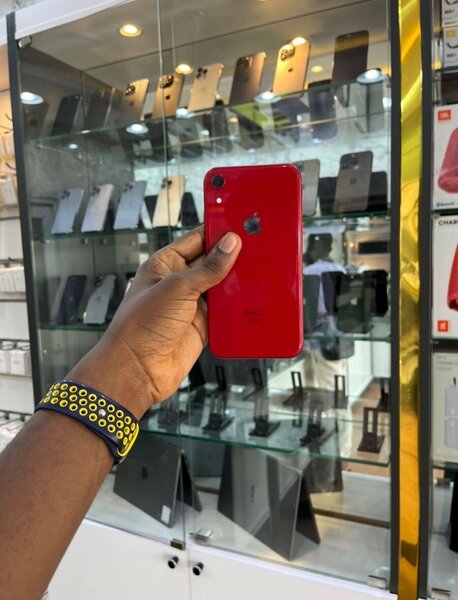 iPhone XR