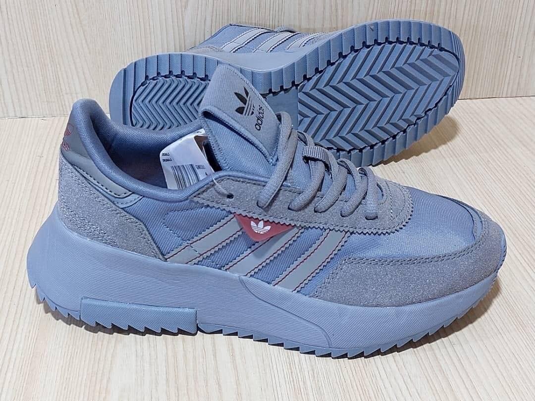 Chaussures addidas