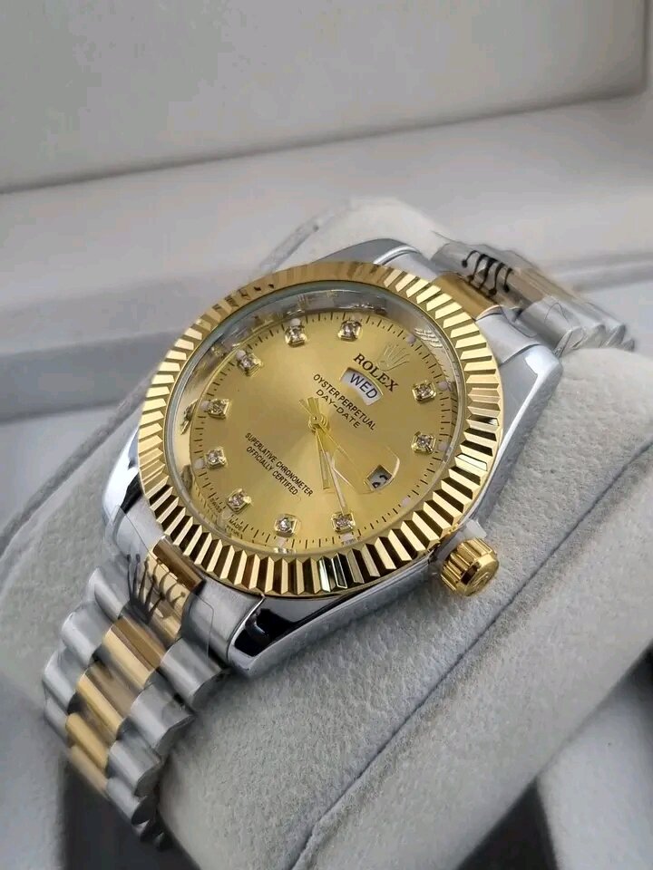 Montre Rolex Dorée