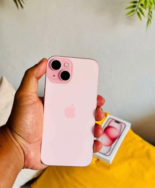 iPhone 13 Rose - 128 Go