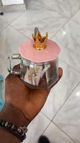 Glass cup