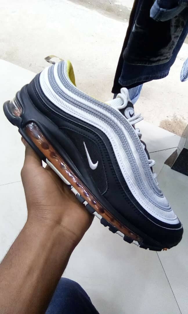 Nike Sneakers
