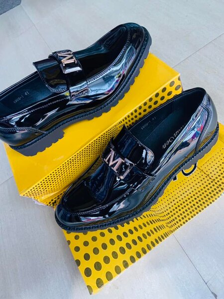 MEN’S SMART SHOES