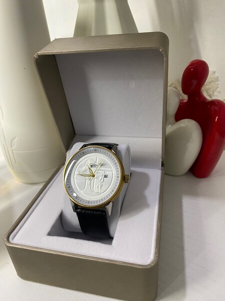 Wrist watch