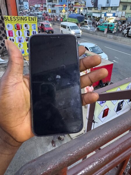 iPhone 11 64gig