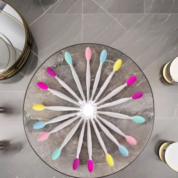 Lip Brush