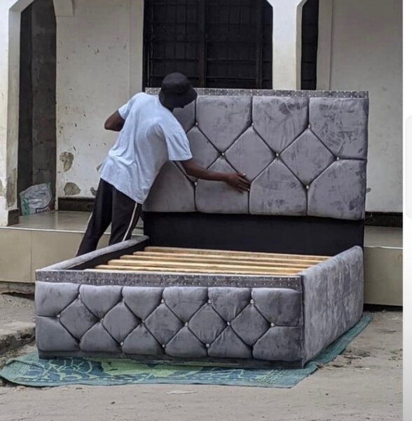 Double bed frame