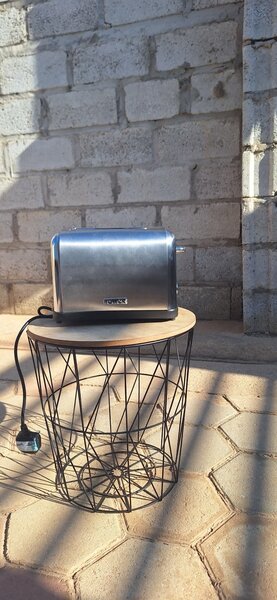 Tower Toaster
