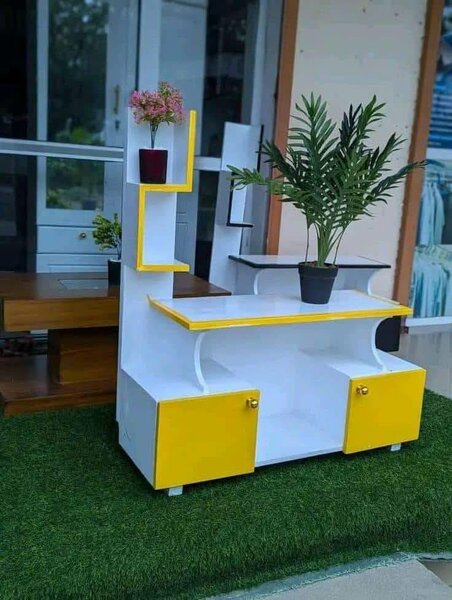 Table d'ordinateur moderne