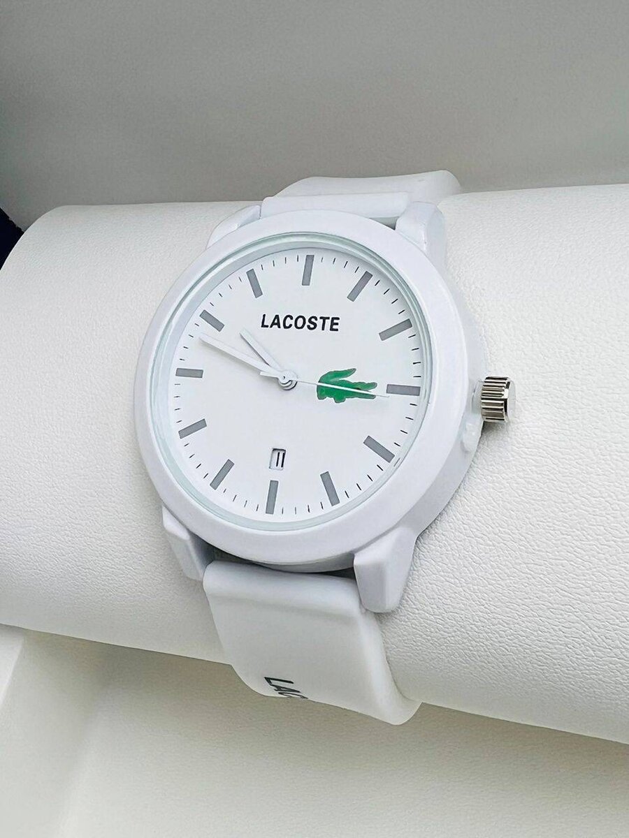 Montre lacoste