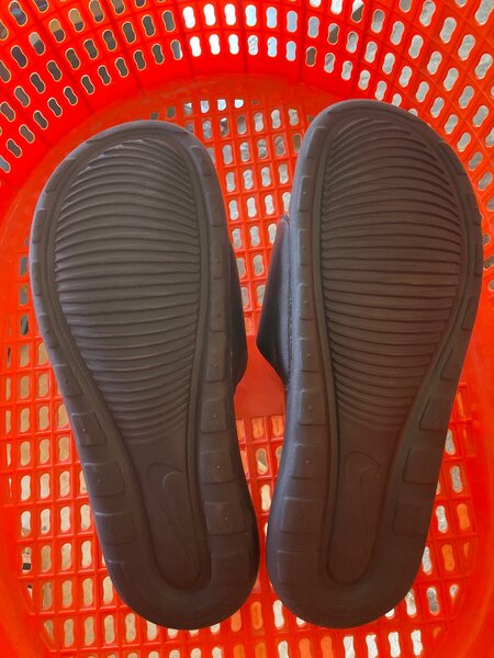 Nike slide