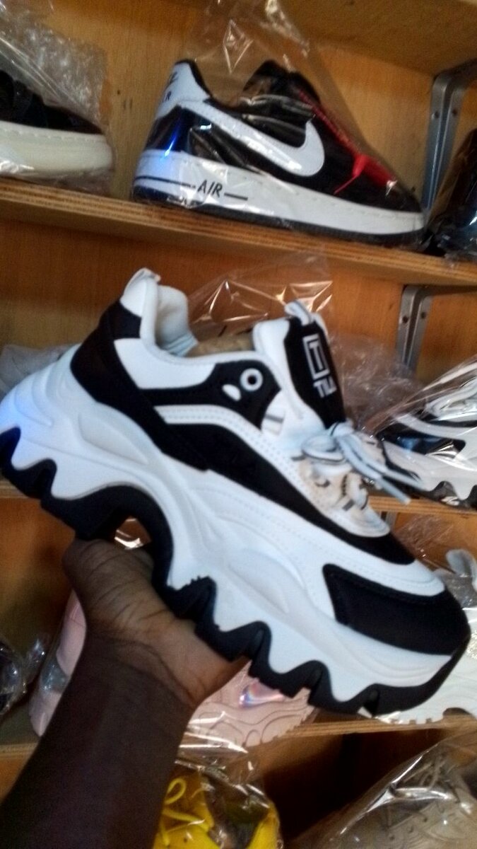 Paire de basket