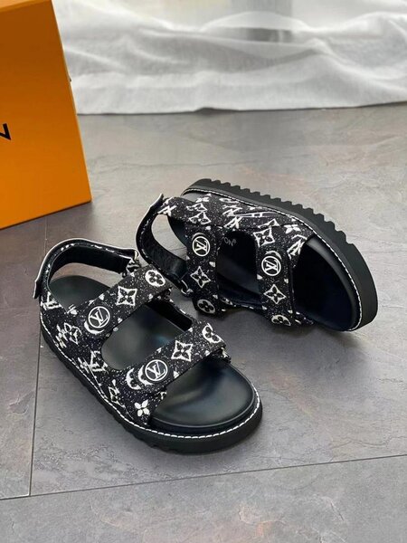 Mimis Sandals 1
